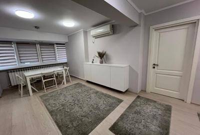 Apartament cu 4 camere decomandat, mobilat în E3