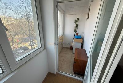 Apartament cu 3 camere semidecomandat, mobilat în Berceni - 12