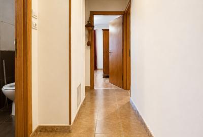 Apartament cu 3 camere în Văcăresti - 10
