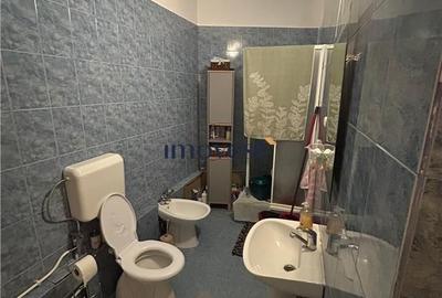 Casă cu 4 camere în Titulescu