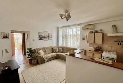 Apartament cu 2 camere semidecomandat în Teilor
