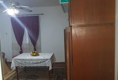 Casă în Însurăței - 2