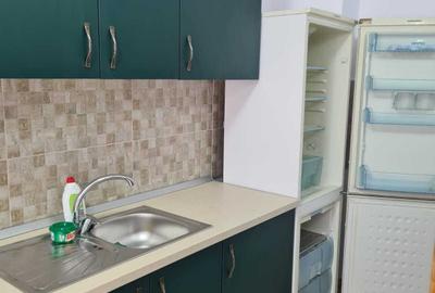 Apartament cu 3 camere decomandat în Unirii
