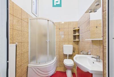Apartament cu 4 camere semidecomandat în P-ța Spitalului - 4
