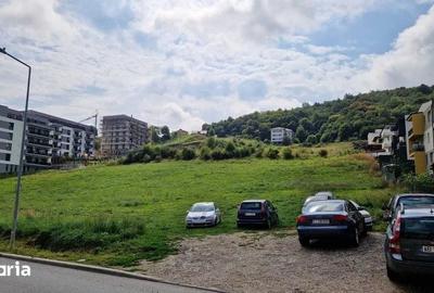 Teren de 4737 mp, în Florești