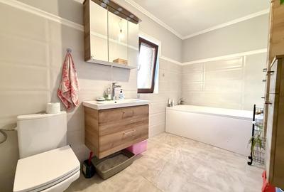 Duplex cu 5 camere cu Canalizare în Dumbrăvița - 8