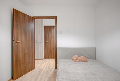 Apartament cu 3 camere decomandat, mobilat în Tineretului - 9
