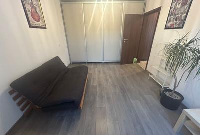 Apartament cu 3 camere decomandat în Berceni - 10