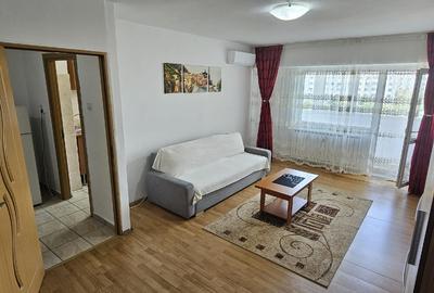Garsonieră decomandată în Tei