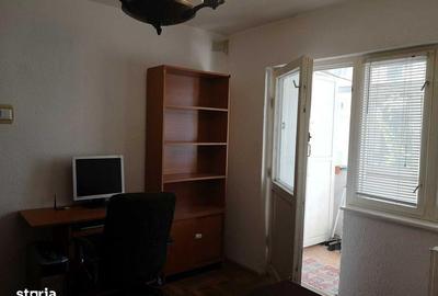 Apartament cu 3 camere decomandat în Casa de Cultură - 3