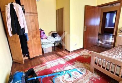 Casă cu 10 camere cu Teren 1100 Mp în Gura Șuții - 5
