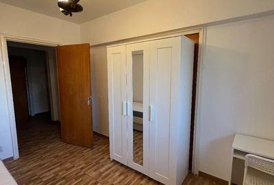 Garsonieră decomandată în Drumul Taberei