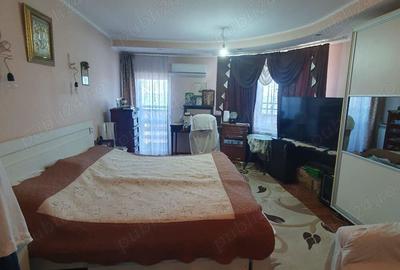 Casă cu 4 camere cu Canalizare în Ovidiu - 3