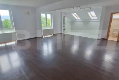 Apartament cu 3 camere decomandat în Central - 1