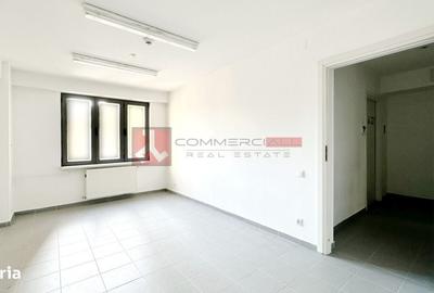Spațiu comercial, de 370 mp, în Centrul Civic - 14