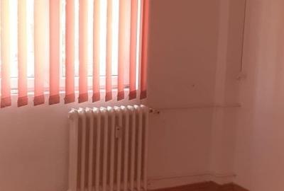 Apartament cu 2 camere decomandat în Turda