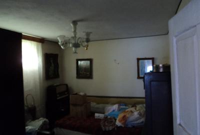 Duplex cu 4 camere cu Canalizare în Lenin Sud - 3
