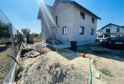 Casă cu 4 camere în Ciorogârla