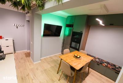 Apartament cu 2 camere semidecomandat, mobilat în Central