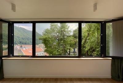 Apartament cu 3 camere decomandat, mobilat în Centrul Istoric