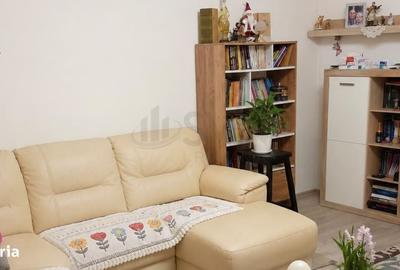 Casă cu 4 camere în Colentina