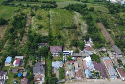 Casă cu 6 camere cu Canalizare în Sascut