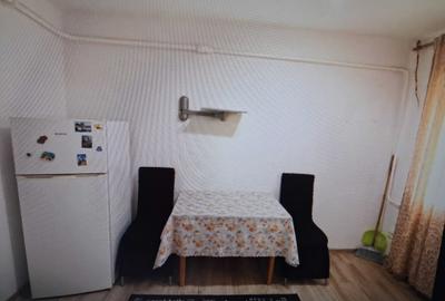 Apartament cu 2 camere decomandat în Exterior Vest