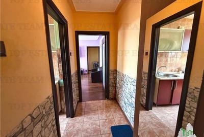 Apartament cu 3 camere semidecomandat în Crângași - 11