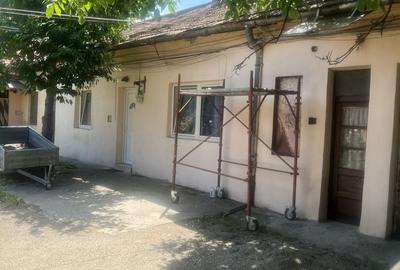 Casă cu 2 camere cu Teren 40 Mp în Central