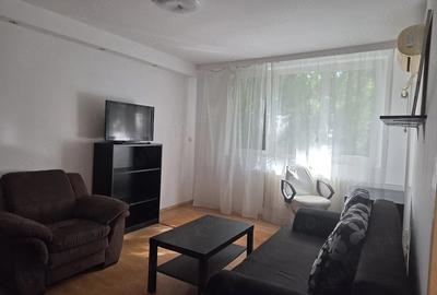 Apartament cu 2 camere decomandat în Berceni - 2