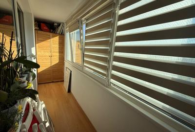 Apartament cu 3 camere decomandat, mobilat în Cornișa