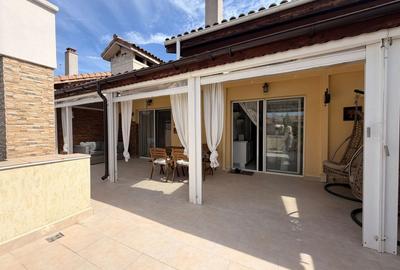 Apartament cu 3 camere semidecomandat, mobilat în Nord