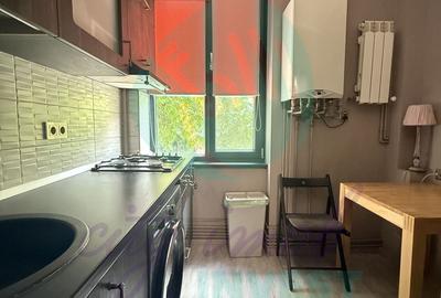 Apartament cu 2 camere, mobilat în Centrul Civic