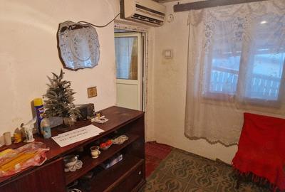 Casă cu 3 camere cu Teren 200 Mp în Central - 6