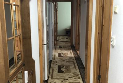 Apartament cu 3 camere în Cornișa - 12