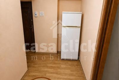 Garsonieră decomandată în - 4