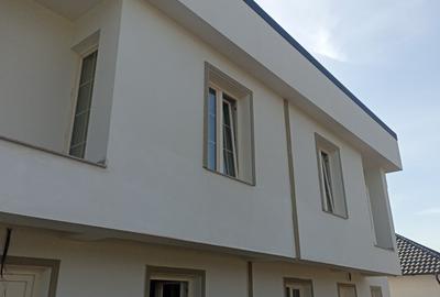 Duplex cu 5 camere cu Teren 450 Mp în Central - 1