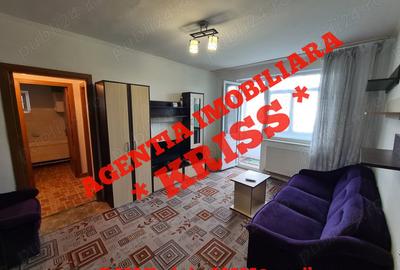 Apartament cu 2 camere semidecomandat în Calea București