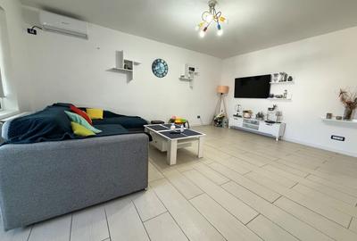 Apartament cu 2 camere decomandat, mobilat în Faleza Nord