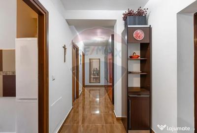 Apartament cu 2 camere decomandat, mobilat în Micălaca