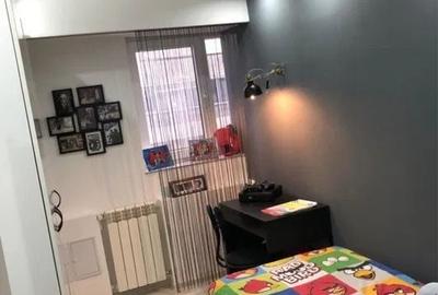 Apartament cu 3 camere decomandat în Nerva Traian - 4