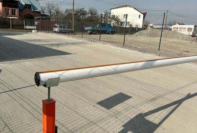 Spațiu industrial, de 800 mp, în Depozite