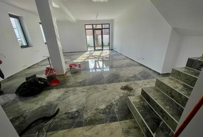 Casă individuală cu 5 camere cu Canalizare în Apărătorii Patriei - 3