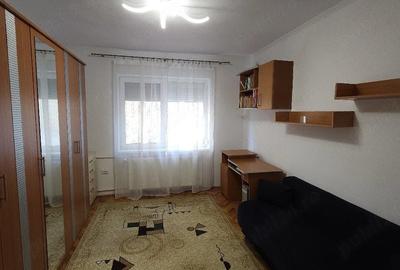 Casă cu 3 camere cu Teren 250 Mp în Girocului
