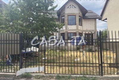 Casă individuală cu 5 camere cu Canalizare în Panduraș - 1