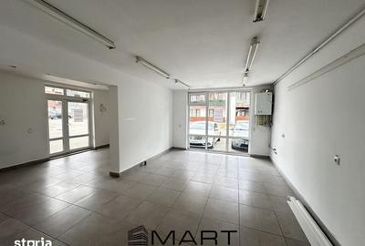 Spațiu comercial, de 50 mp, în Central - 7