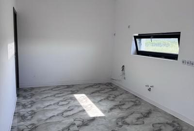 Casă cu 3 camere în Ciolpani - 6