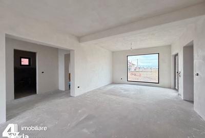 Casă cu 4 camere cu Teren 500 Mp în Central - 9