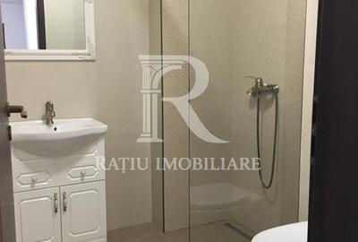 Apartament cu 3 camere decomandat în Nufărul - 1