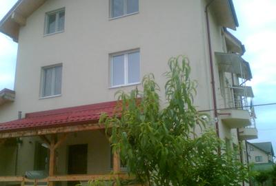 Casă individuală cu 7 camere cu Canalizare în Măgurele - 1